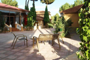 Гостиница Hotel Rural La villa Don Quijote  Куэнка
